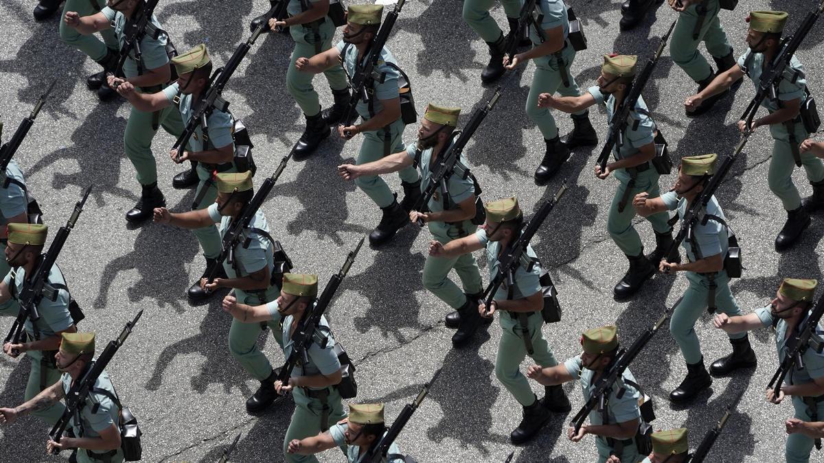 Una imagen del desfile del Día de las Fuerzas Armadas que se celebró el 25 de mayo de 2024 en Oviedo.