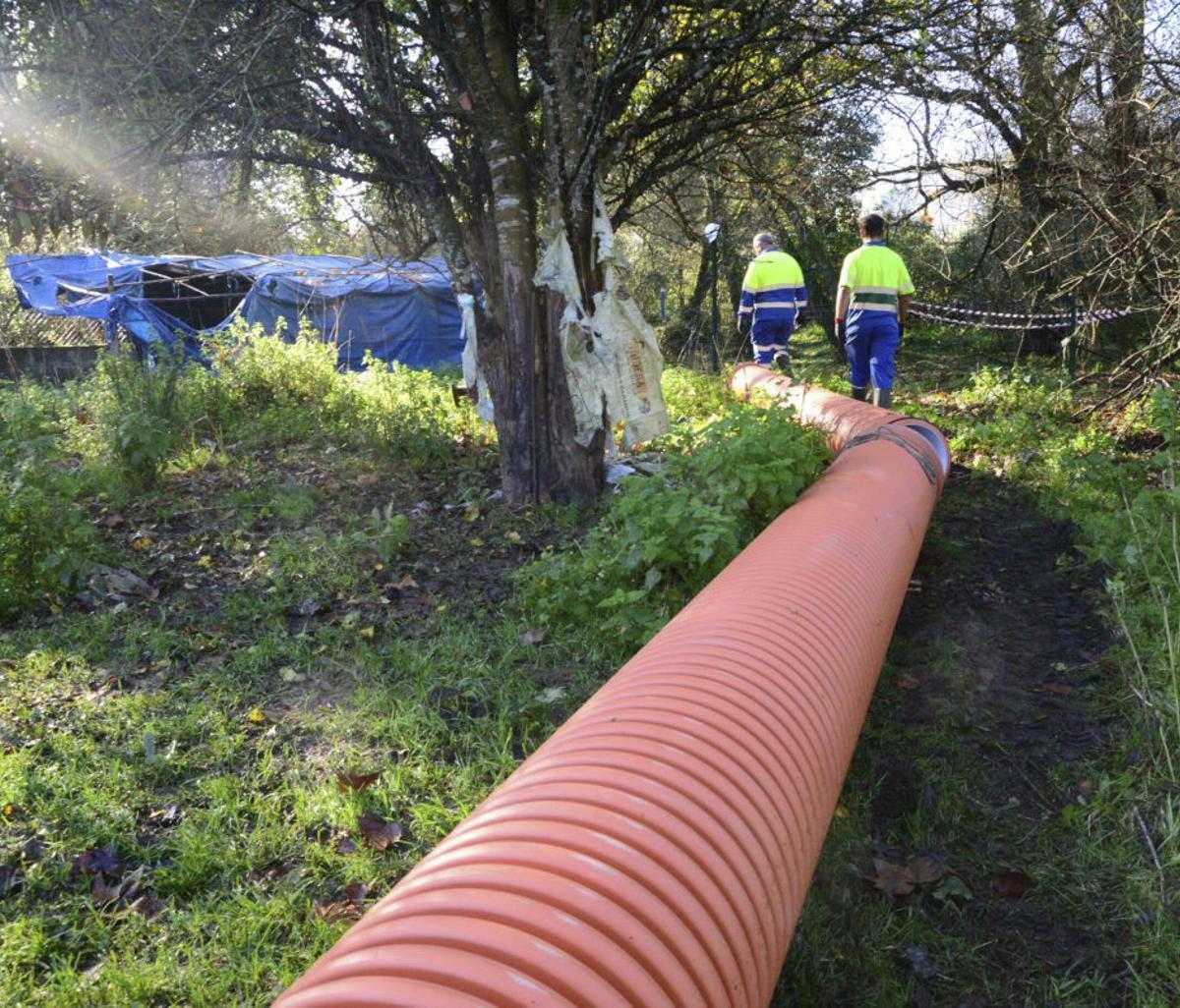 La UTE finalizó la reparación y sustitución de un tramo del alcantarillado junto al Bouzós. |  G.Núñez