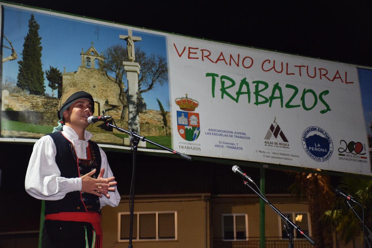 Folclore con acento transfronterizo en el Festival Internacional de de Aulas de Música de Aliste y Tras os Montes Folclore con acento transfronterizo en el Festival Internacional de de Aulas de Música de Aliste y Tras os Montes