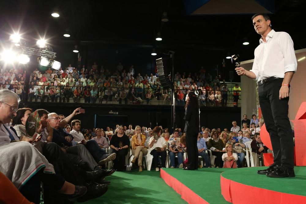 Mitin del PSOE en Oviedo con Pedro Sánchez