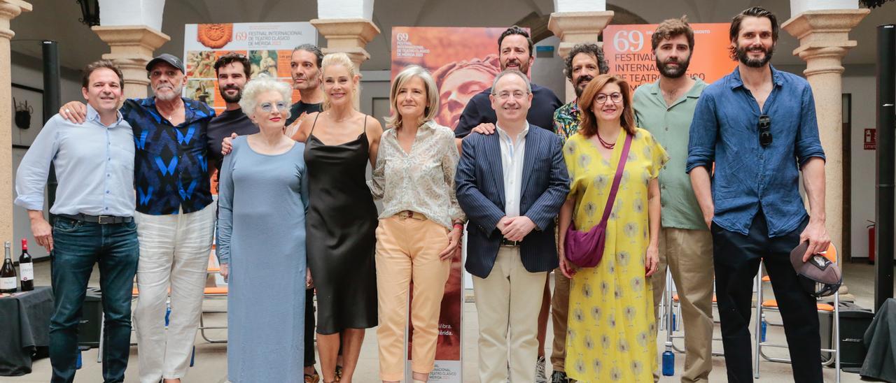 Presentación de &#039;Salomé&#039; este lunes en rueda de prensa, en Mérida.