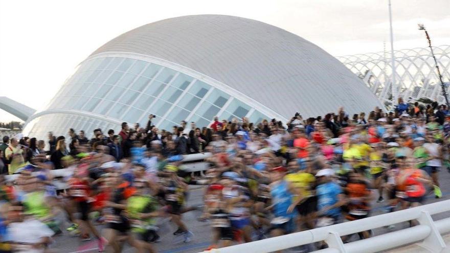 Valencia celebrará su maratón sin corredores populares
