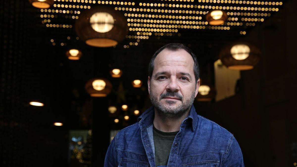 Ángel Martín, escritor y humorista, en Barcelona.