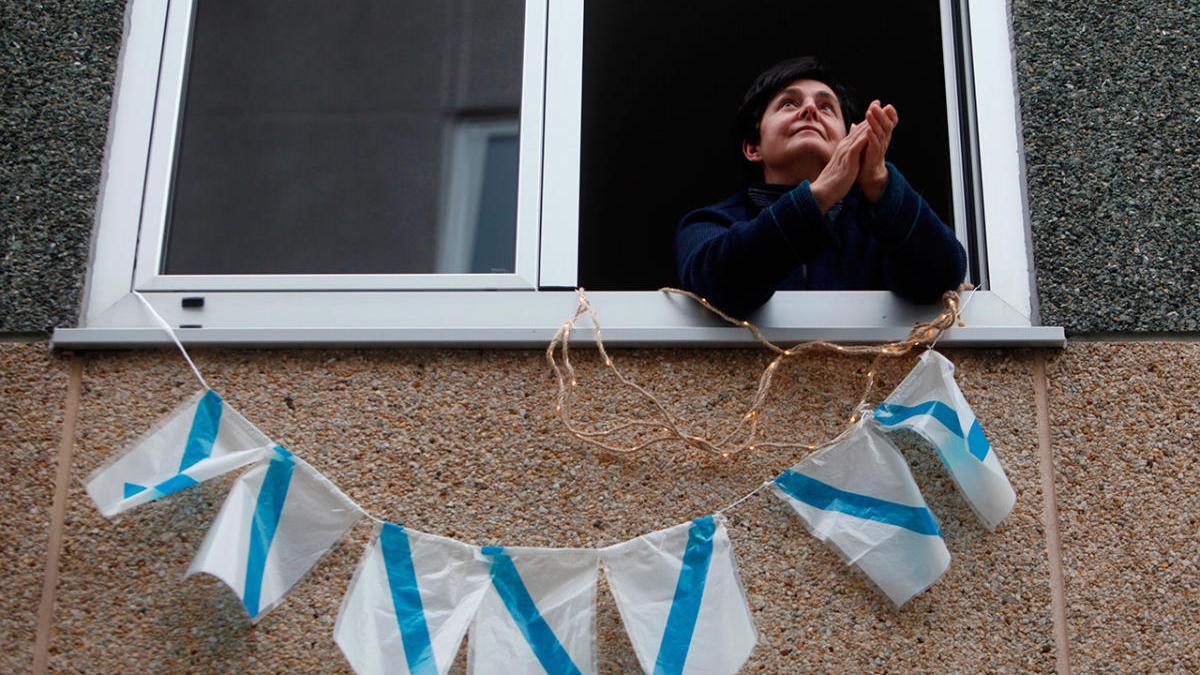 Aplauso sanitario en Galicia, todos los dáis a las ocho de la tarde