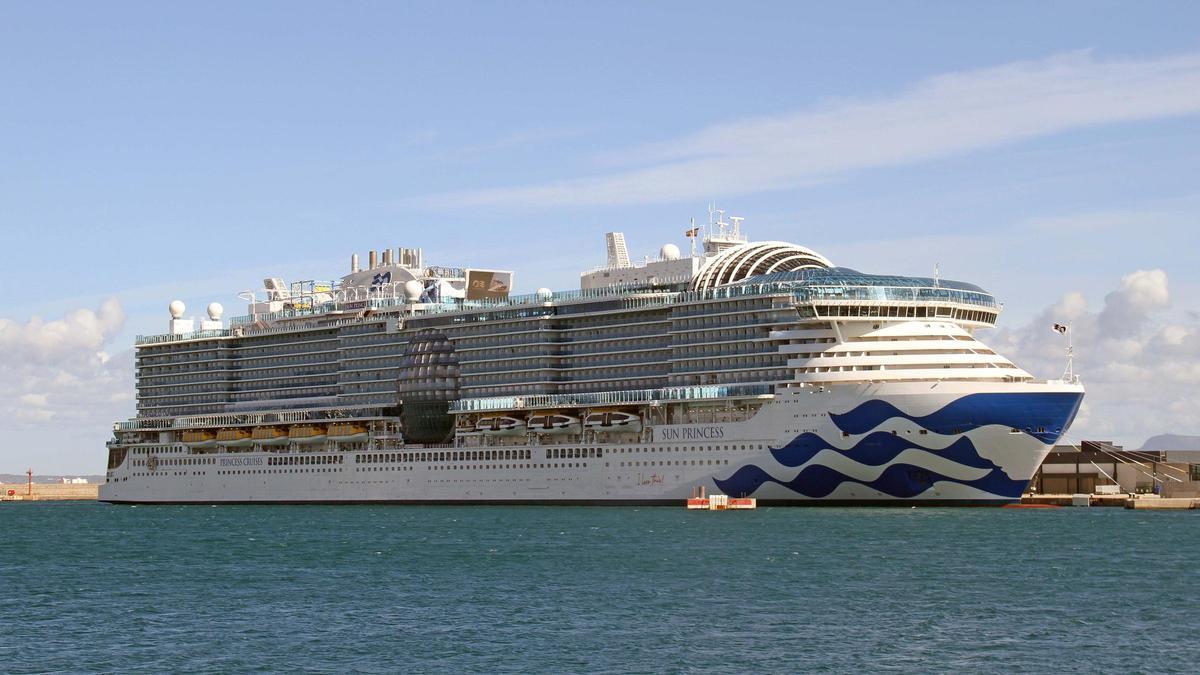 Primera escala en el puerto de Palma del crucero 'Sun Princess'