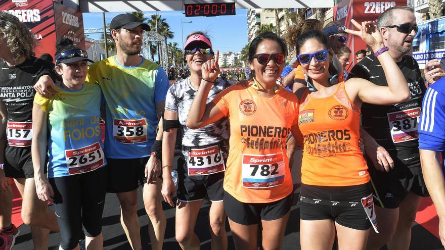 Josphast Kiprono Menjo se proclama campeón de la Media Maraton de Santa Pola