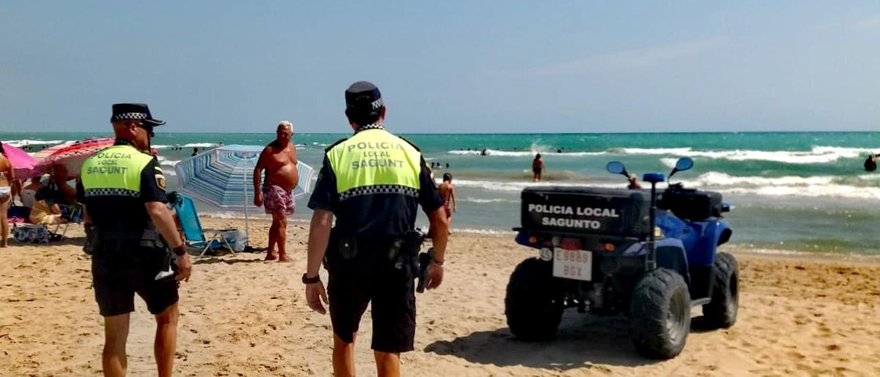 Policía de playas