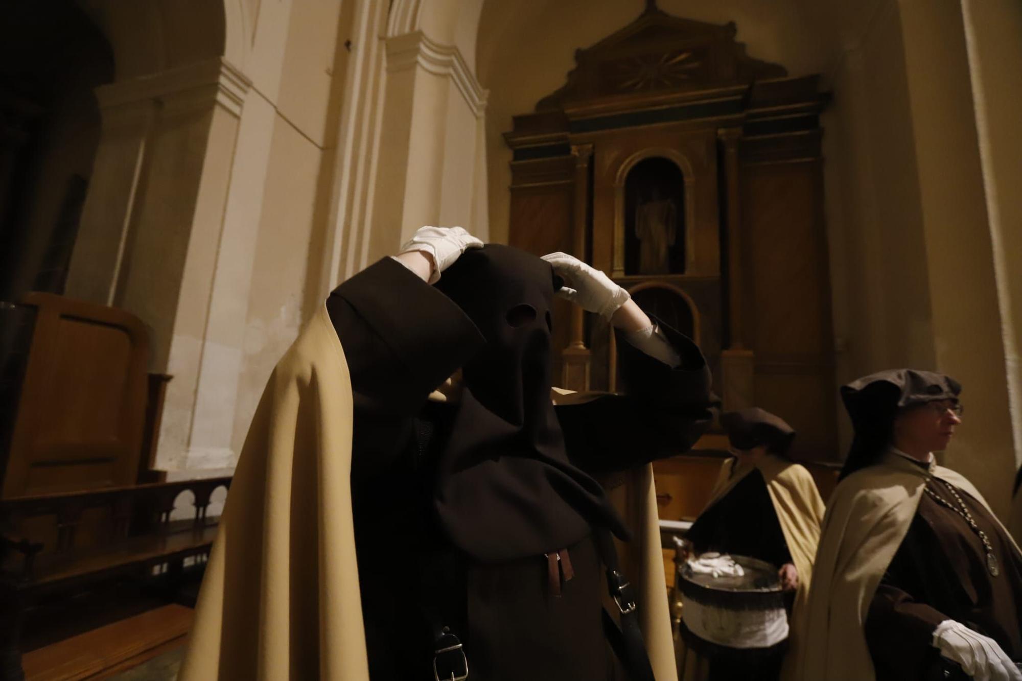 En imágenes | Procesiones del Martes Santo en Zaragoza