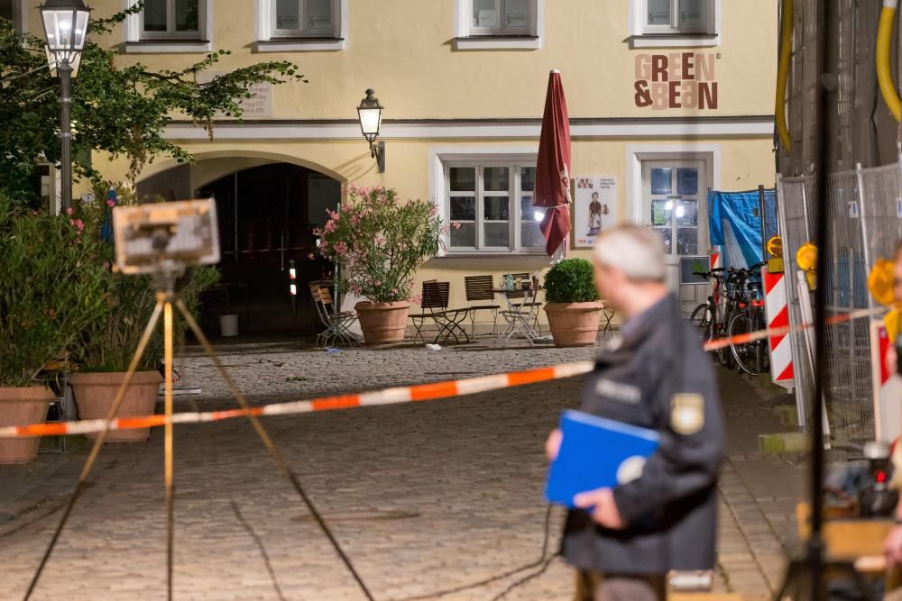 Un muerto y 12 heridos por una bomba en un bar de Alemania