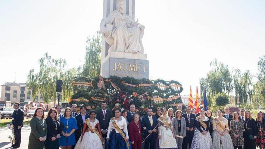 Vila-real ensalza al rey Jaume I en el 746º aniversario de su Carta Pobla