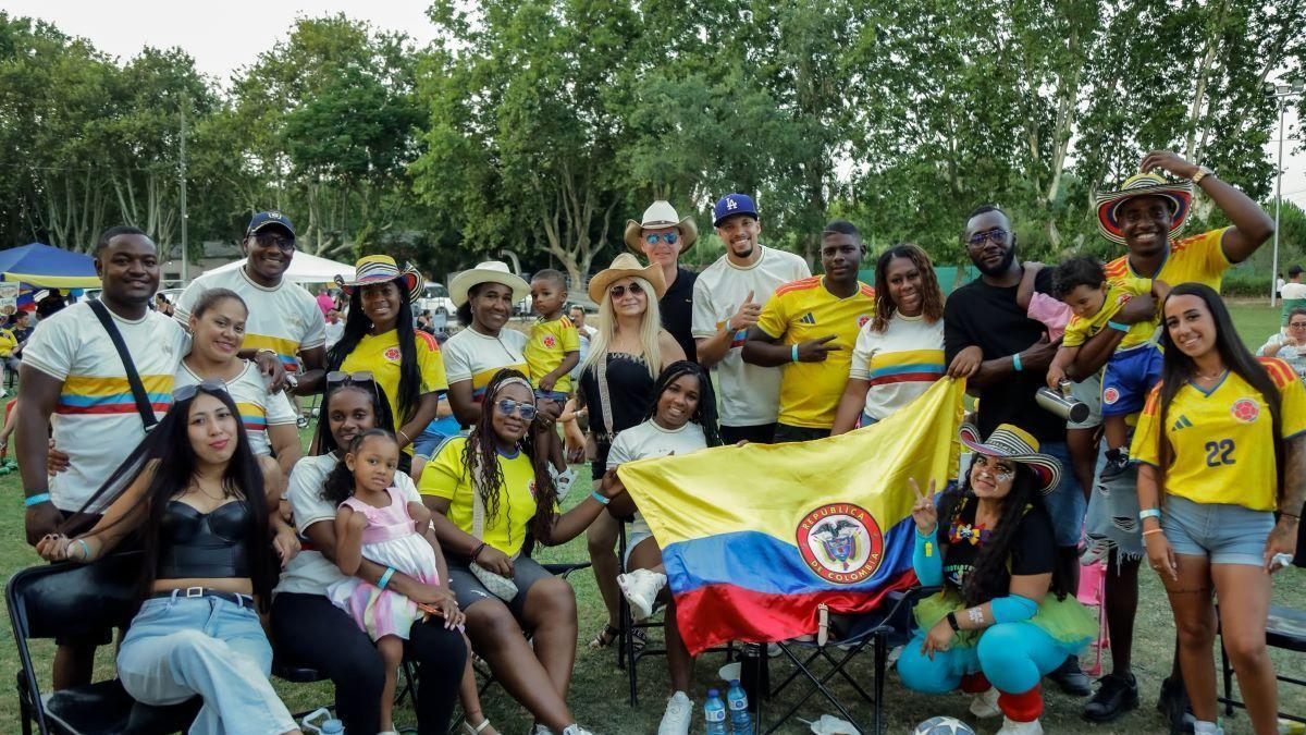 La comunitat colombiana ha integrat les entitats de Figueres i la resta de comunitats en la seva celebració: Colombia Viva