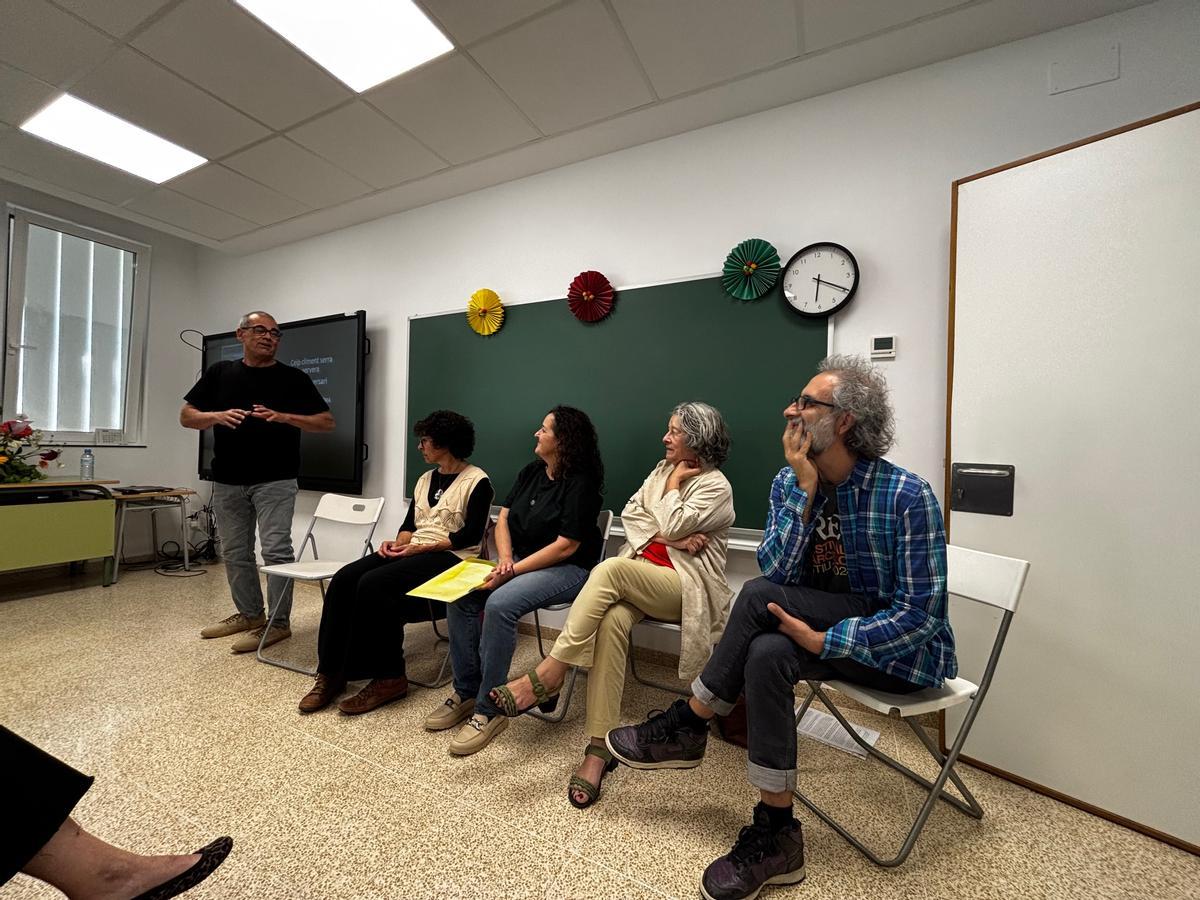 Participants del col·loqui de la biblioteca