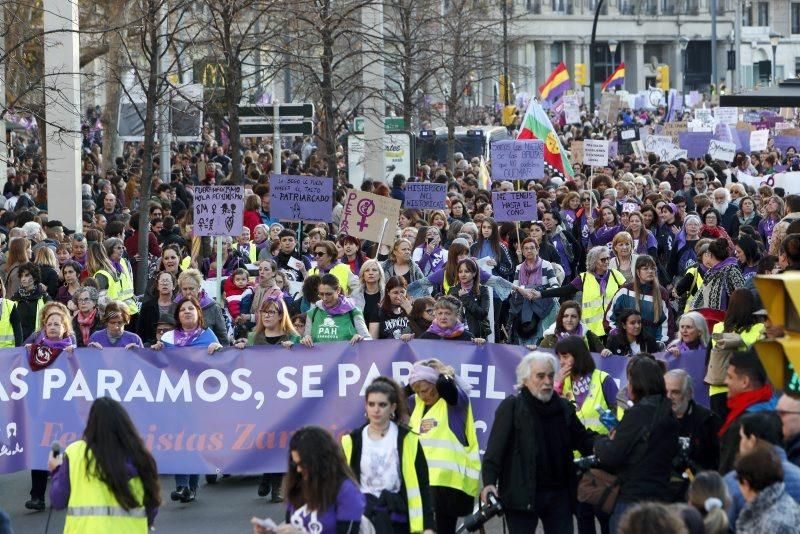 Fotogalería del 8-M en Zaragoza