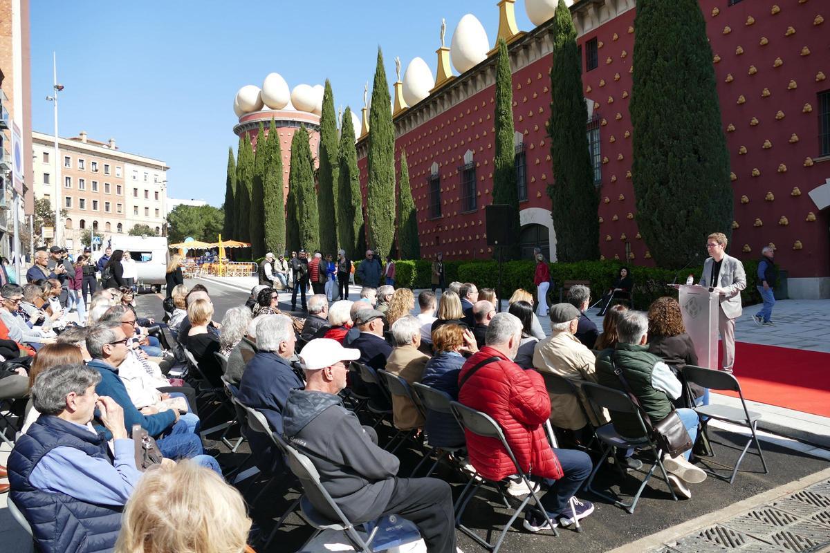 EN IMATGES | Figueres celebra la inauguració de la nova pujada del Castell enmig d'un ambient festiu