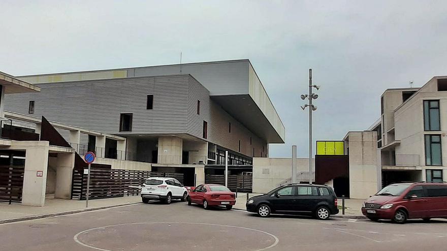 El cierre del pabellón del CTD de Vila-real afecta a un millar de deportistas