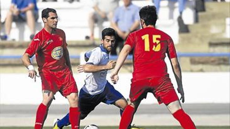 La Vall decide que sus dos equipos de fútbol jueguen en el Mangriñán