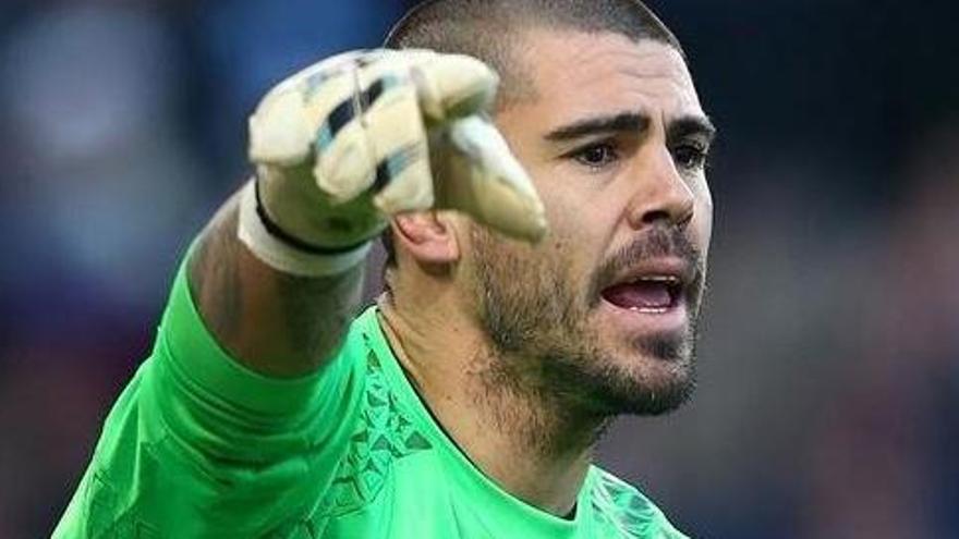 Víctor Valdés anuncia la seva retirada a la seva manera