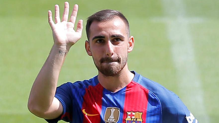 Paco Alcácer tiene un pie fuera del FC Barcelona