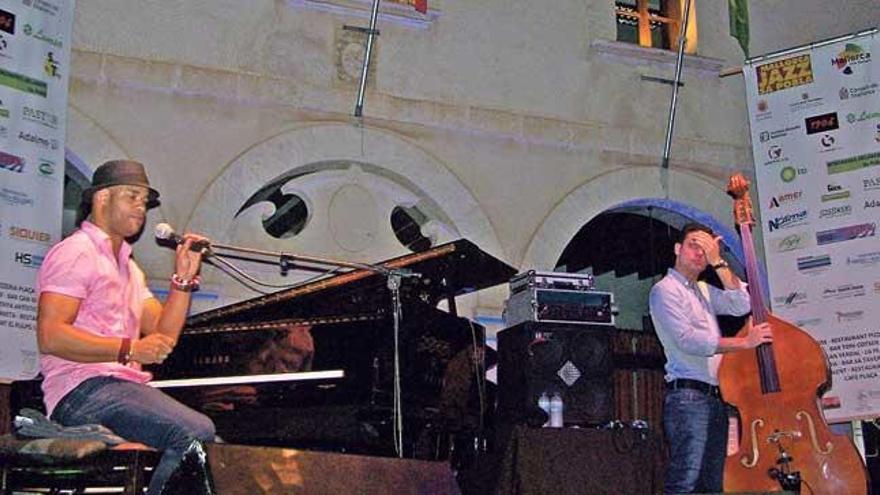 Recital de Roberto Fontseca en sa Pobla.