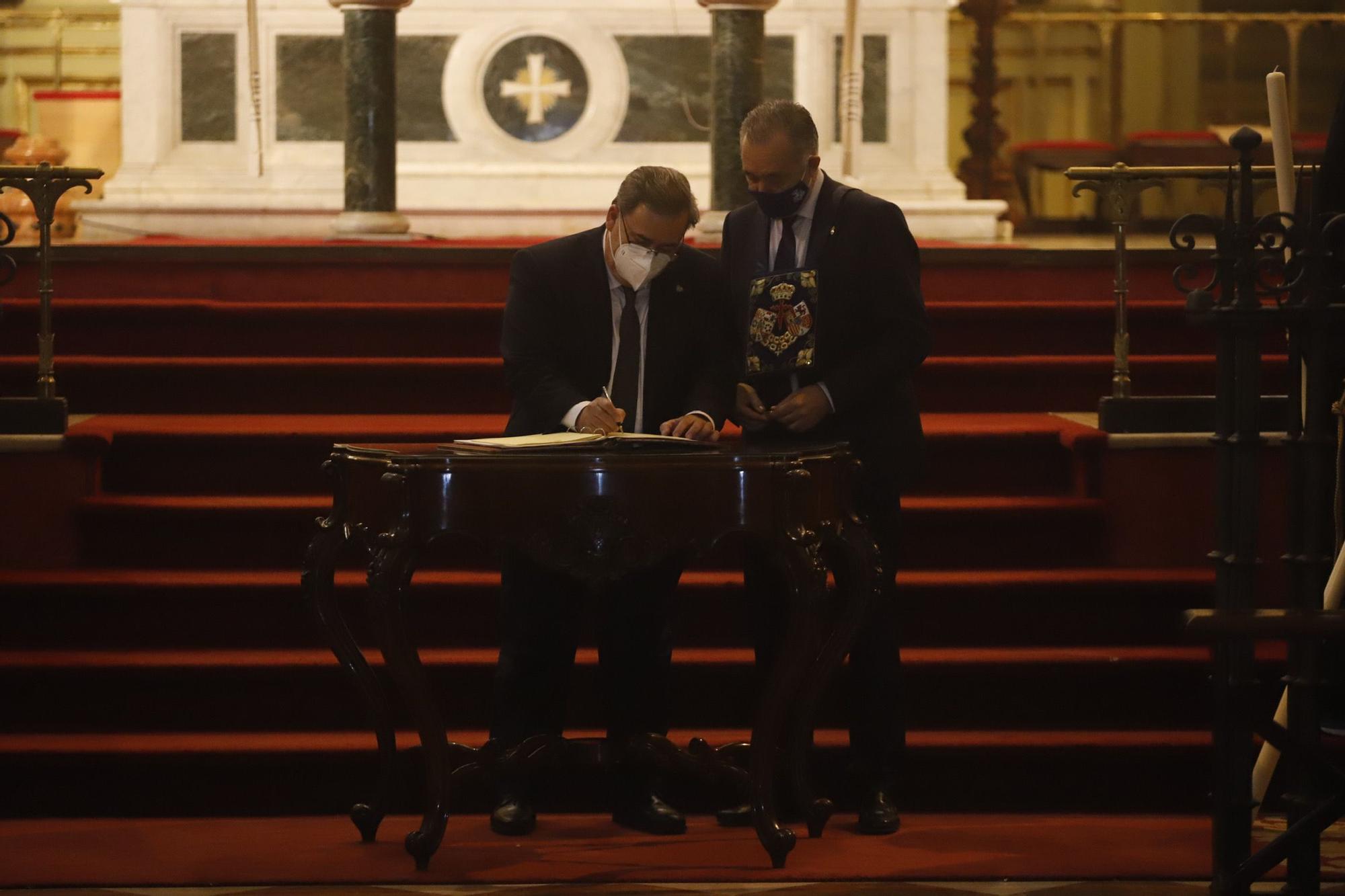 Acto de liberación de tres presos por El Rico en la Catedral