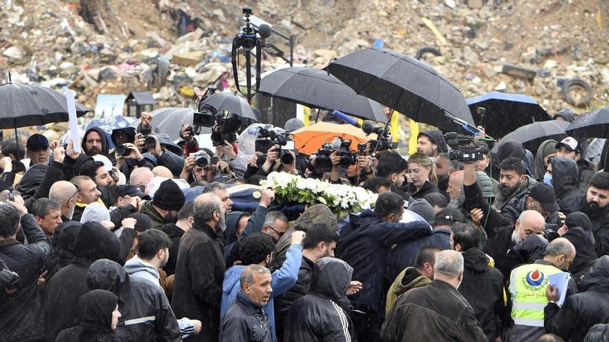 Despiden a los tres periodistas libaneses asesinados en un ataque israelí en el sur del país