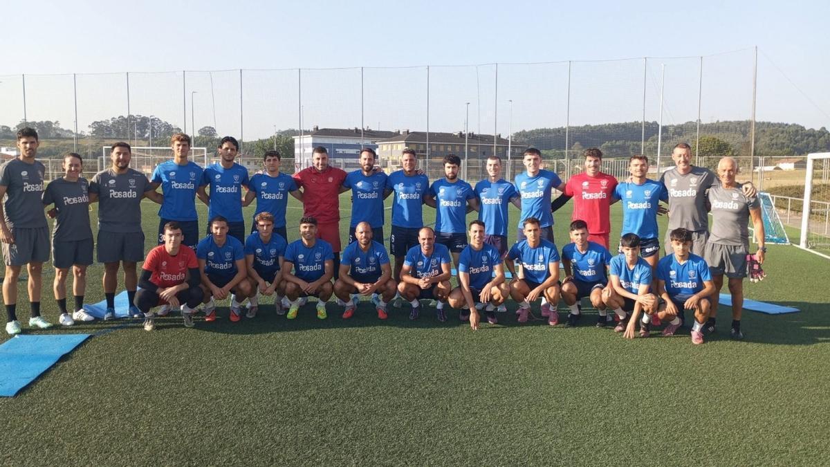 Primer entrenamiento del Marino esta mañana en Balbín