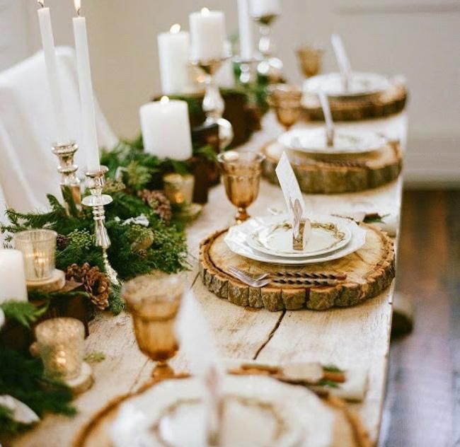 Decoración nórdica para la mesa de Navidad: estilo bosquiniano