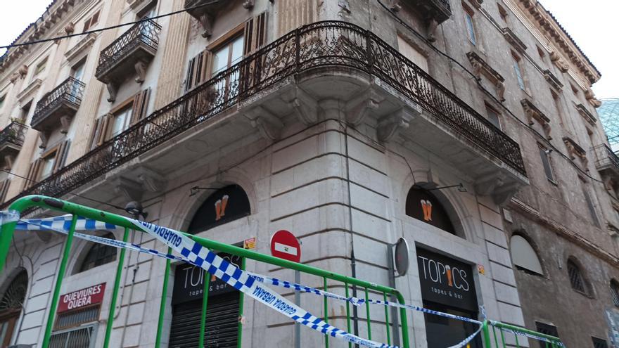 La Casa Romaguera de Figueres ha estat acordonada per uns despreniments