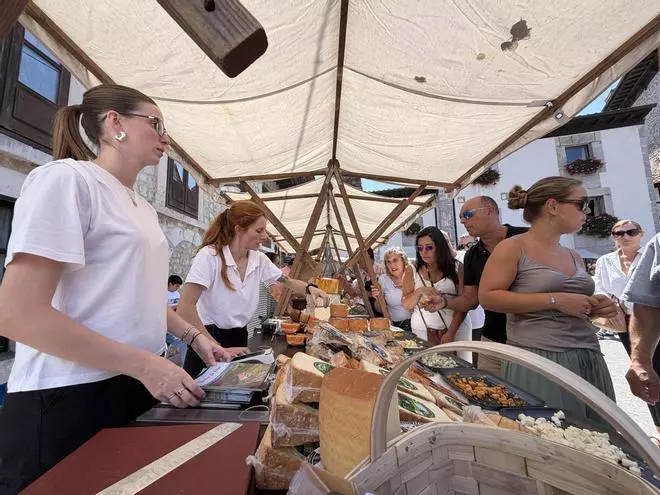 Certamen de quesos del oriente de Asturias en Llanes