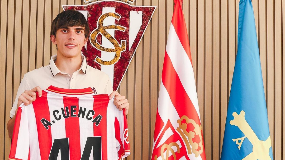 El adamuceño Andrés Cuenca seguirá en Segunda… y volverá a cruzarse con el Córdoba CF