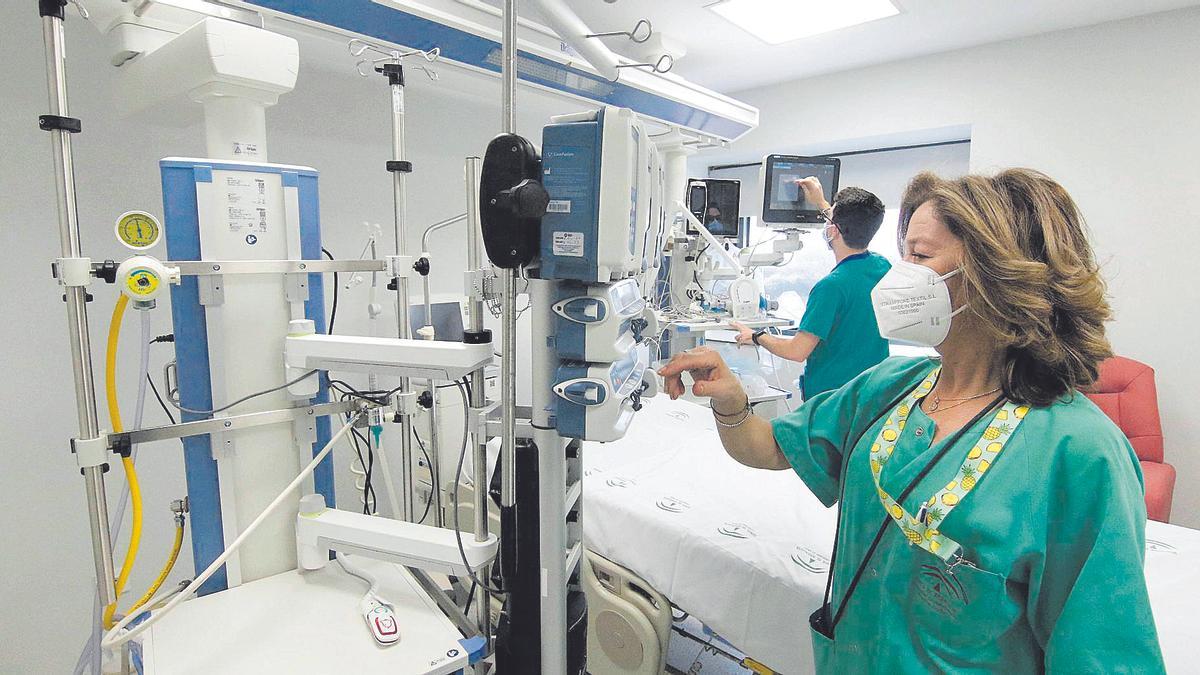 Nueva uci del hospital Reina Sofía de Córdoba.