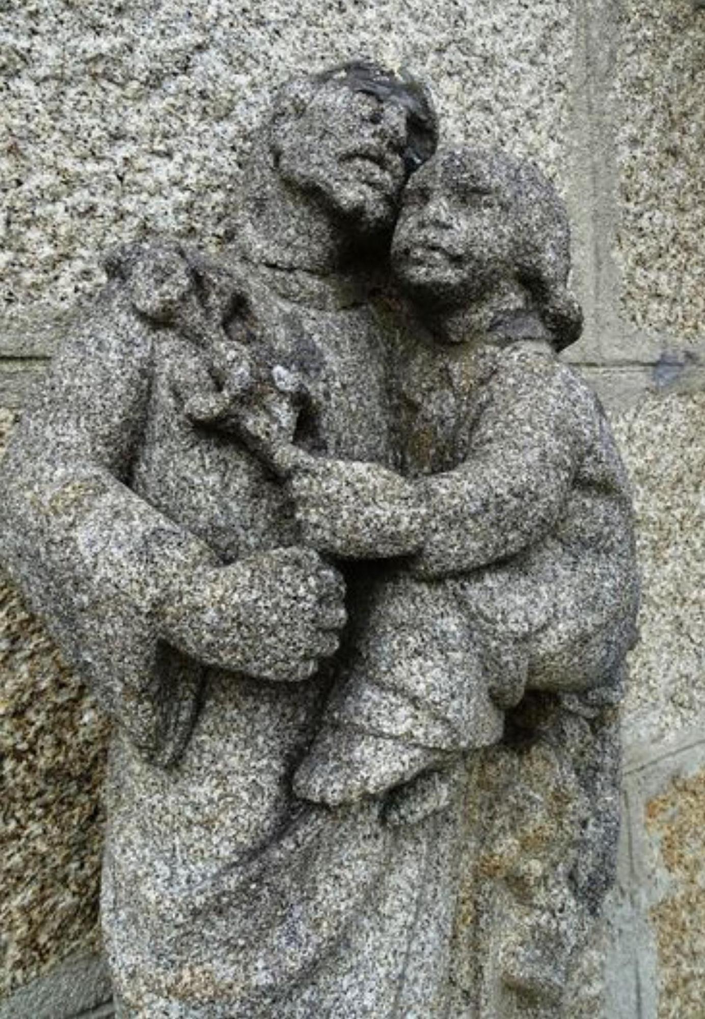 Detalle do San Xosé co neno Xesús no colo.