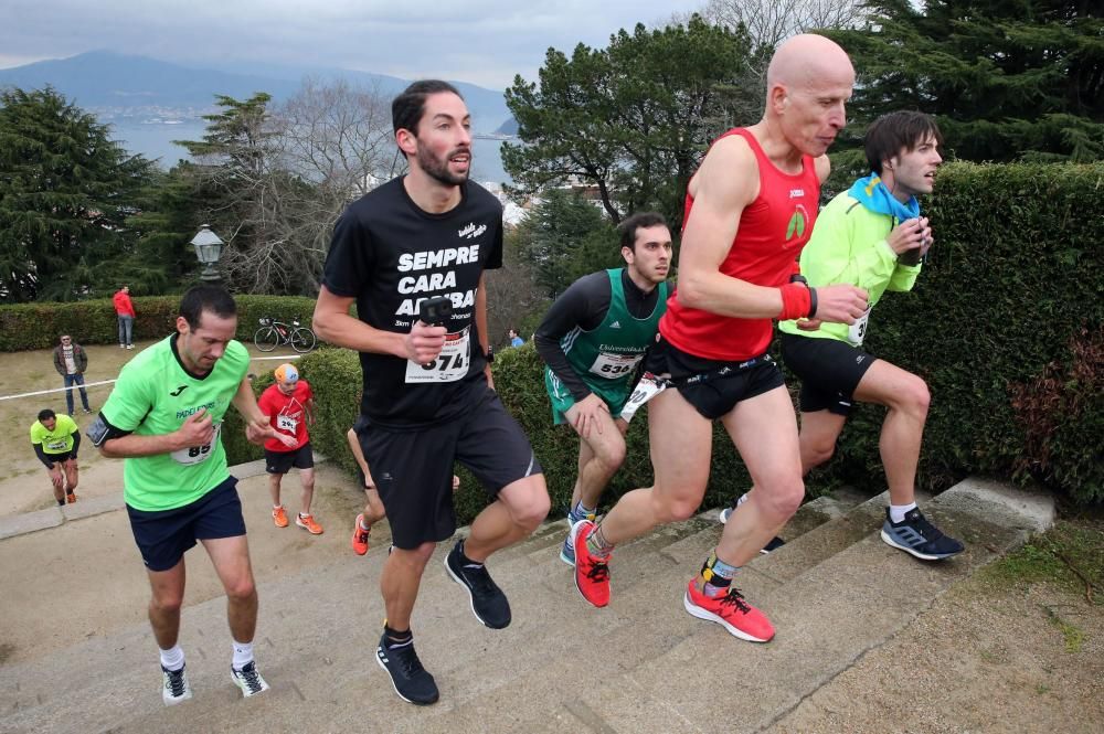 Una carrera de altura en Vigo. // Marta G. Brea