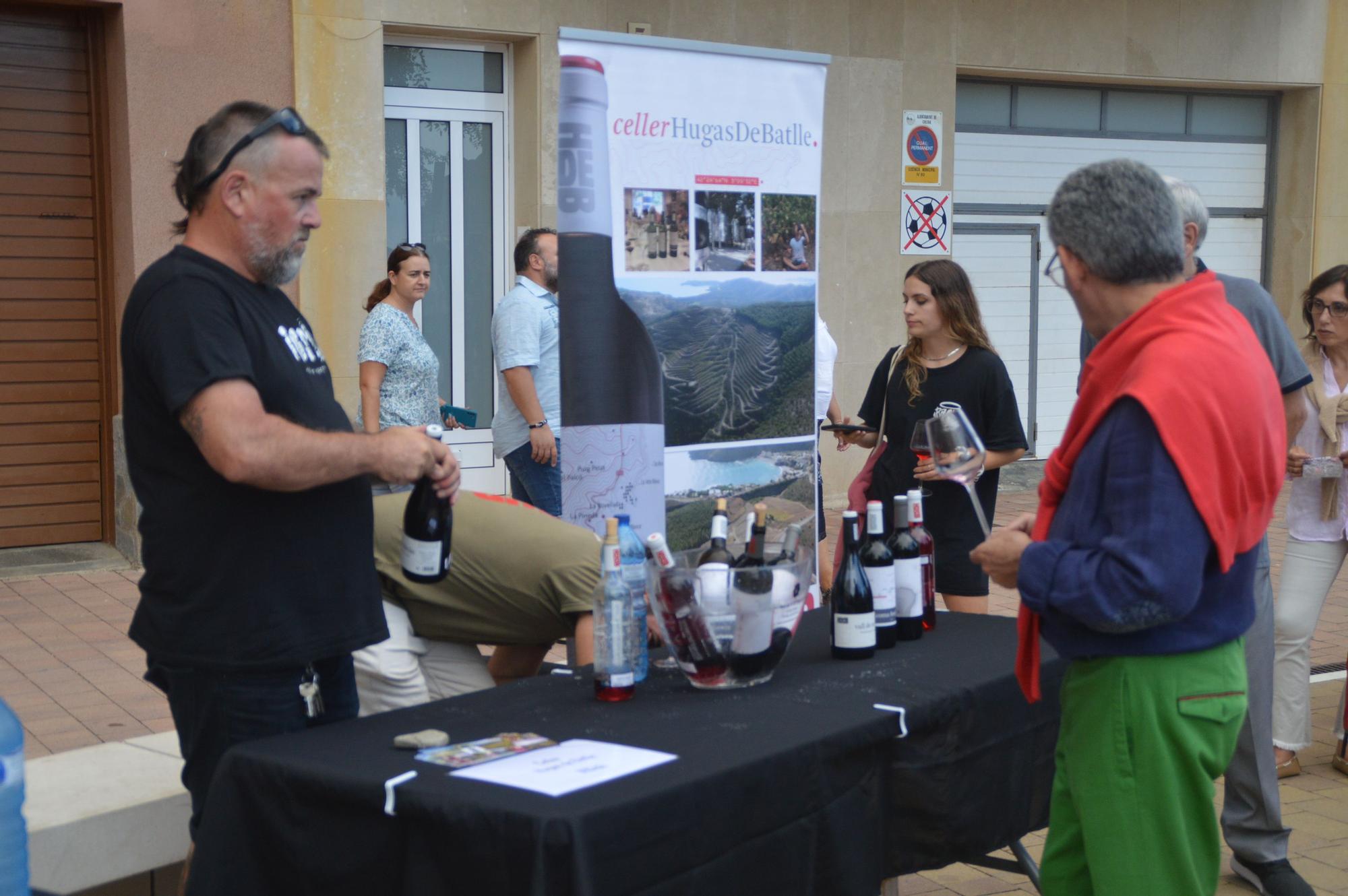 La Festa de la Verema i de la Pissarra omplen Colera d'aromes de vi de la DO Empordà