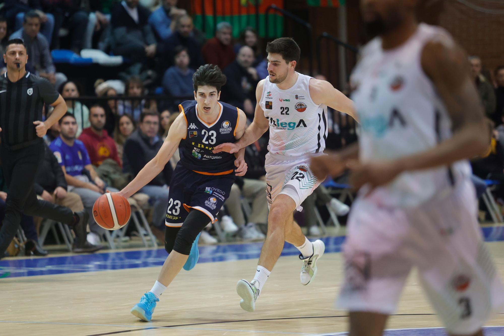 El Alimerka Oviedo cae ante el Alega Cantabria (62-69)