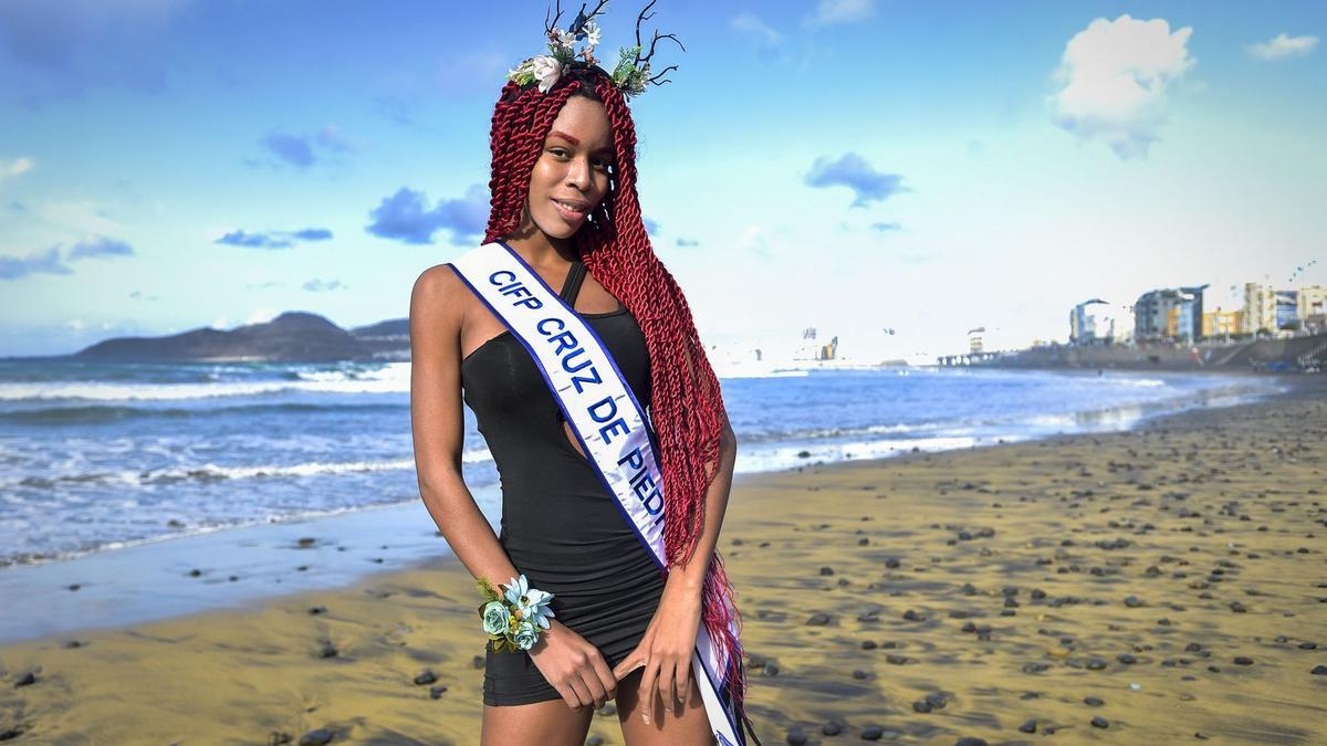 Candidatas a Reina del Carnaval de Las Palmas de Gran Canaria: Marjorie Ama (CIFP Cruz de Piedra)