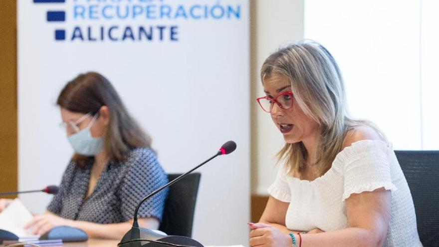 La vicealcaldesa, Mari Carmen Sánchez (Cs), durante la sesión celebrada esta mañana