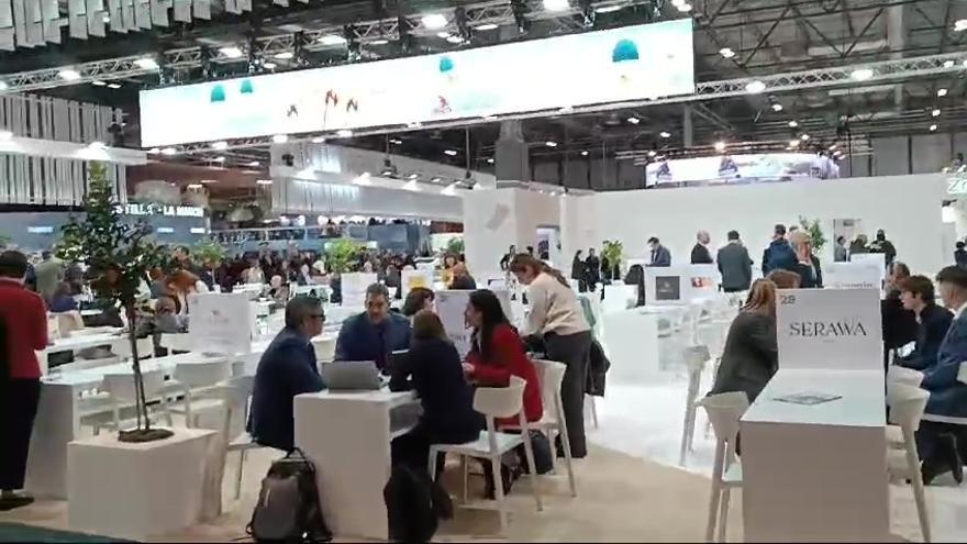 La C. Valenciana prevé un 4 % más de turistas este 2025 tras rozar los 30 millones en 2024