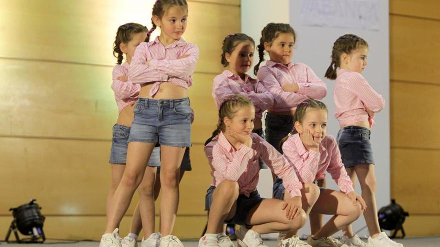 Coreografía en el festival que Máisquedanza celebró el año pasado en Silleda. // Bernabé/Javier Lalín