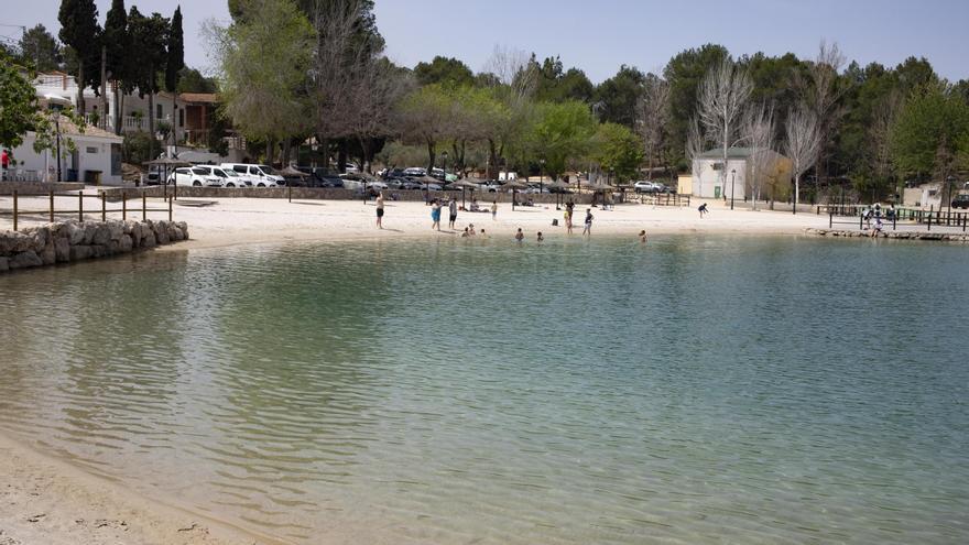 Playamonte revalida su bandera azul como playa de interior