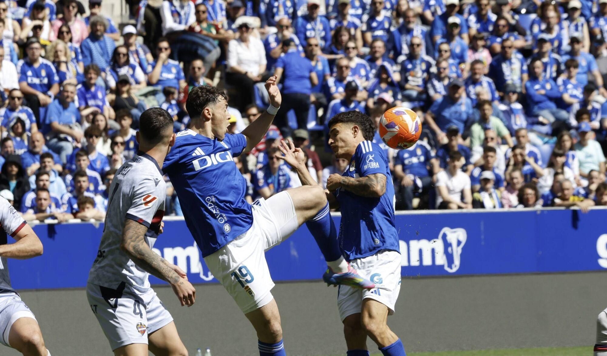 Así fue el partido entre el Oviedo y el Levante