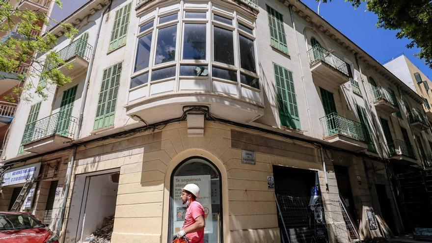Reanudan las obras del edificio de 31 de Desembre diseñado por Bennazar para hacer quince pisos de lujo