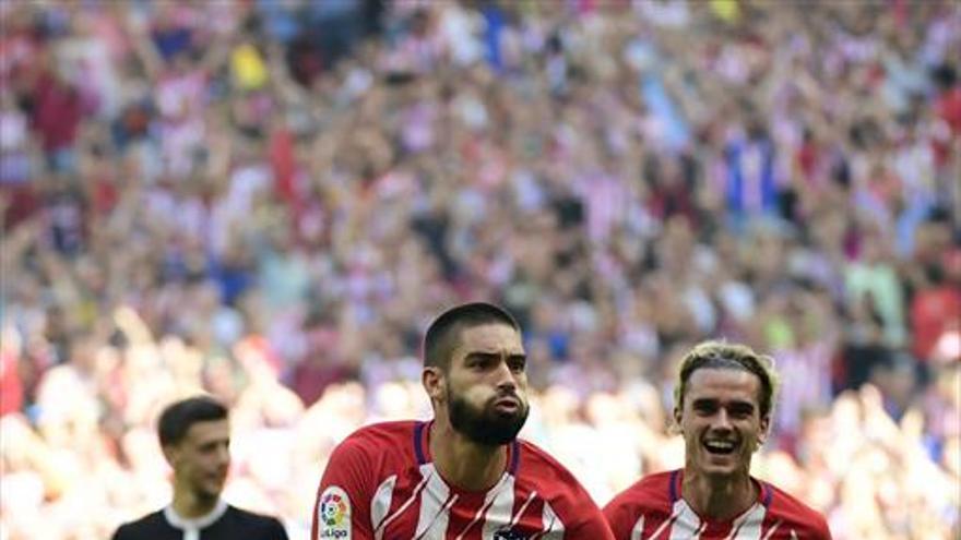 El Atlético pasa por encima de un Sevilla sin ideas en ataque