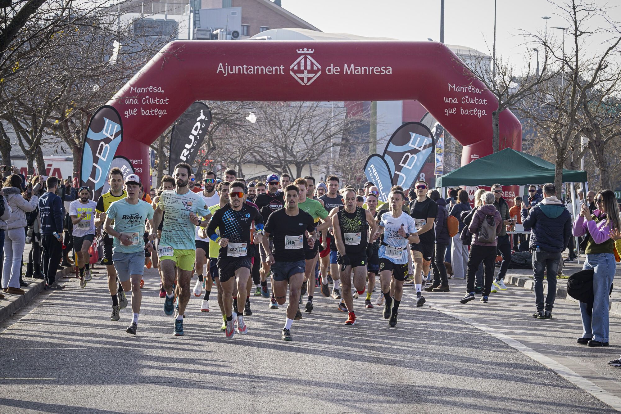 Troba't a les fotos de la Sant Silvestre de Manresa 2025