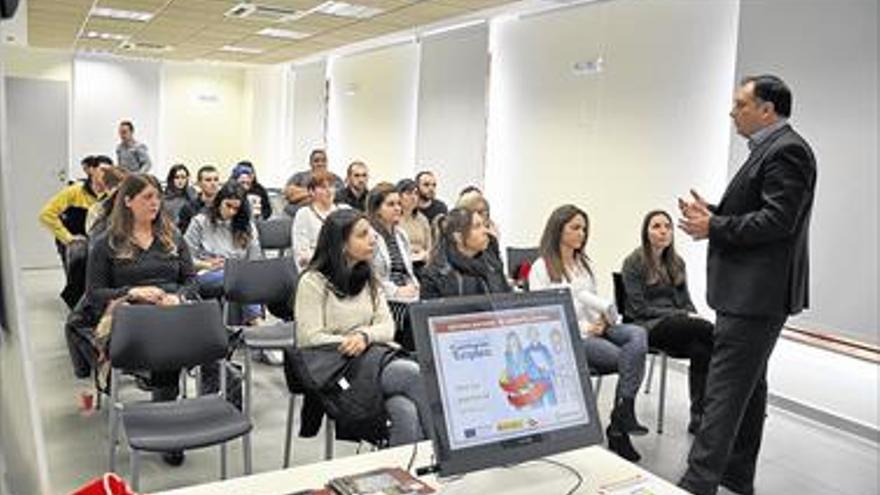 Diputación ofrece prácticas laborales a 200 jóvenes