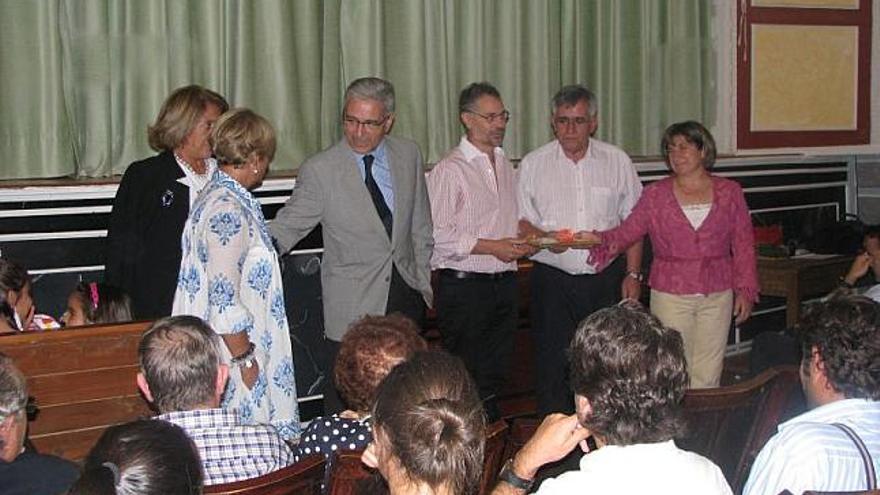 Un momento del homenaje a Delfín Fontanillas celebrado en Villanueva.