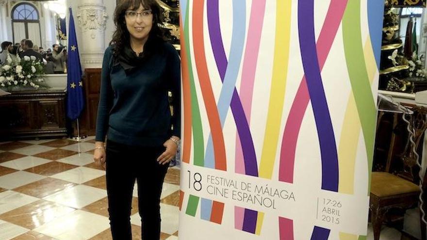 La ilustradora María del Carmen Fernández Toré, autora del cartel del Festival de Málaga.