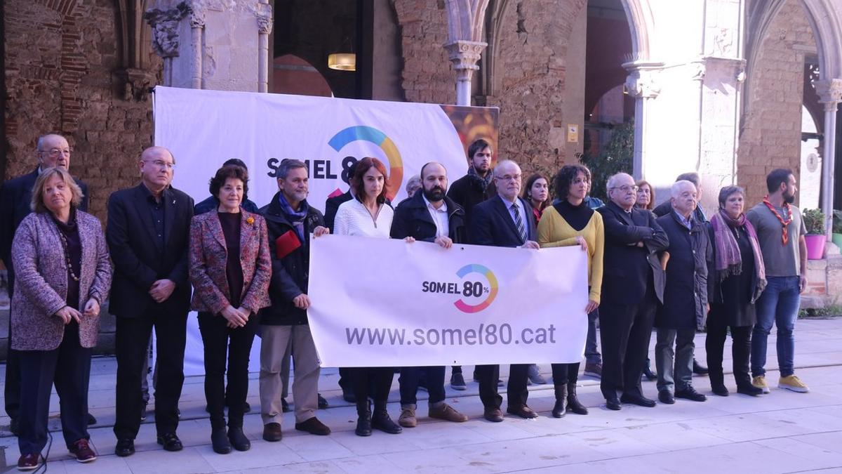 Presentación de la plataforma 'Som el 80%', promovida por Òmnium Cultural