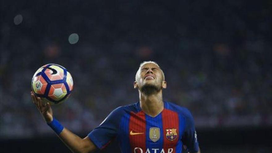 Neymar firmó su nuevo contrato hasta el 2021