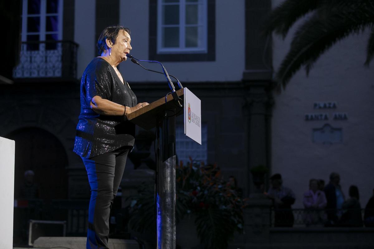 Dania Dévora durante la lectura del pregón de las Fiestas Fundacionales de Las Palmas de Gran Canaria en 2019.